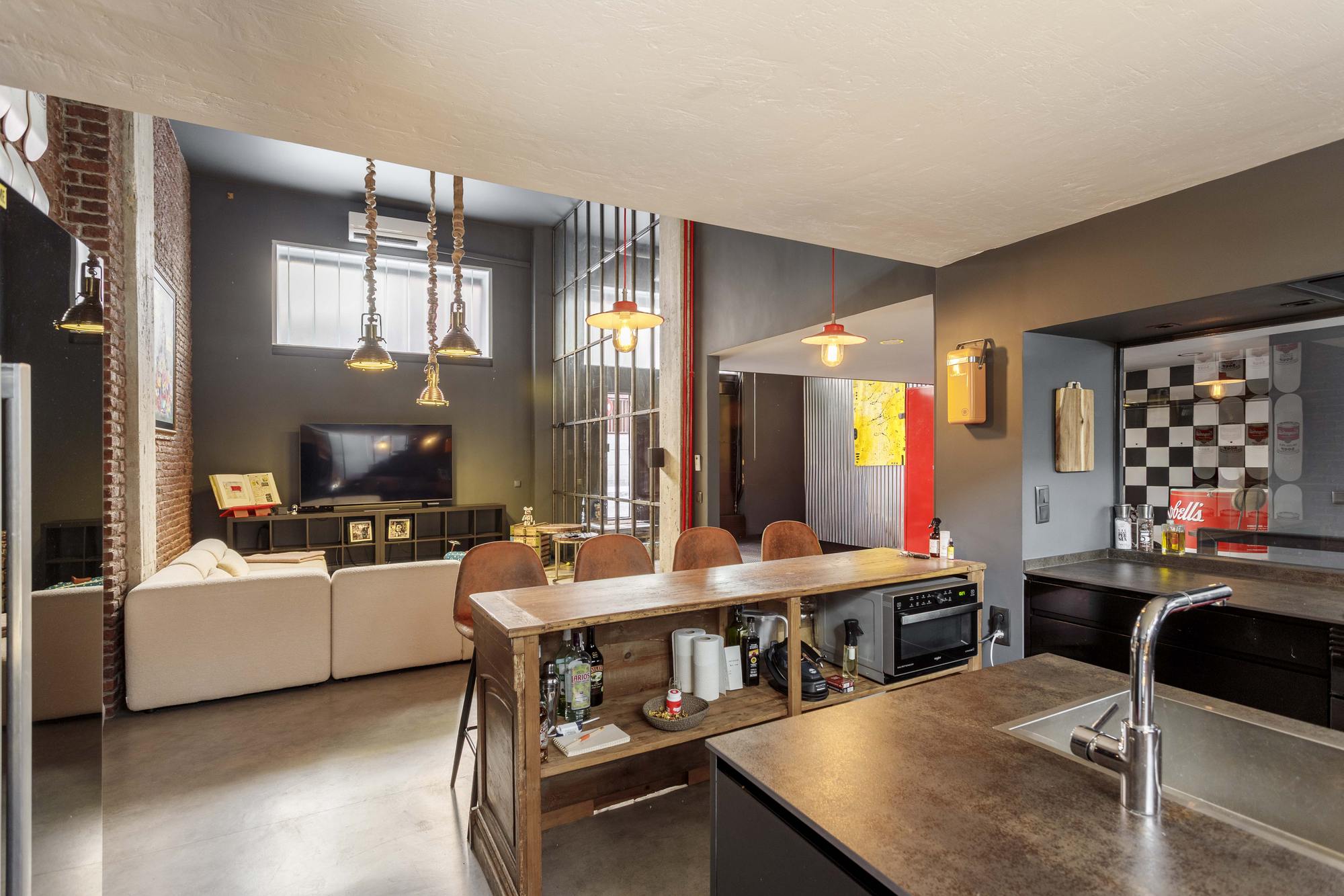 living - 225m² loft for rent in Embajadores, Madrid - gallery - 8