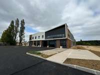 logistics - Activités / Bureaux À Vendre - gallery thumbnail - 3