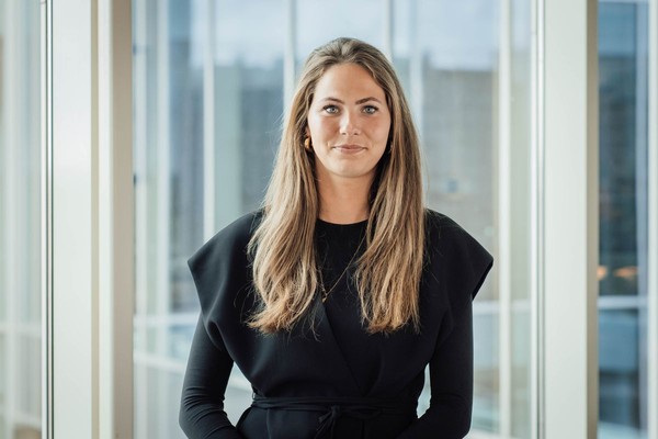 Sophie Tegelaar treedt in dienst bij Dils als Junior Consultant Occupier Services - featured