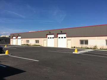 logistics - Entrepôt / Bureaux À Louer - featured