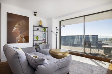 living - 87m² apartment with 20m² terrace for rent in Poblenou - featured