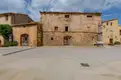 living - Casa rural de 613m² en venta en Alt Empordà, Girona - gallery thumbnail - 7