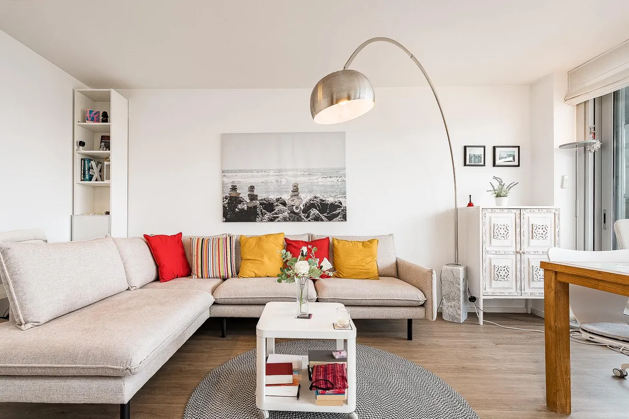 living - 107m² apartment for sale in Diagonal Mar, Barcelona - gallery - 3