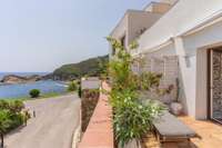 living - Piso de 75m² en venta en Sa Tuna, Costa Brava - gallery thumbnail - 8