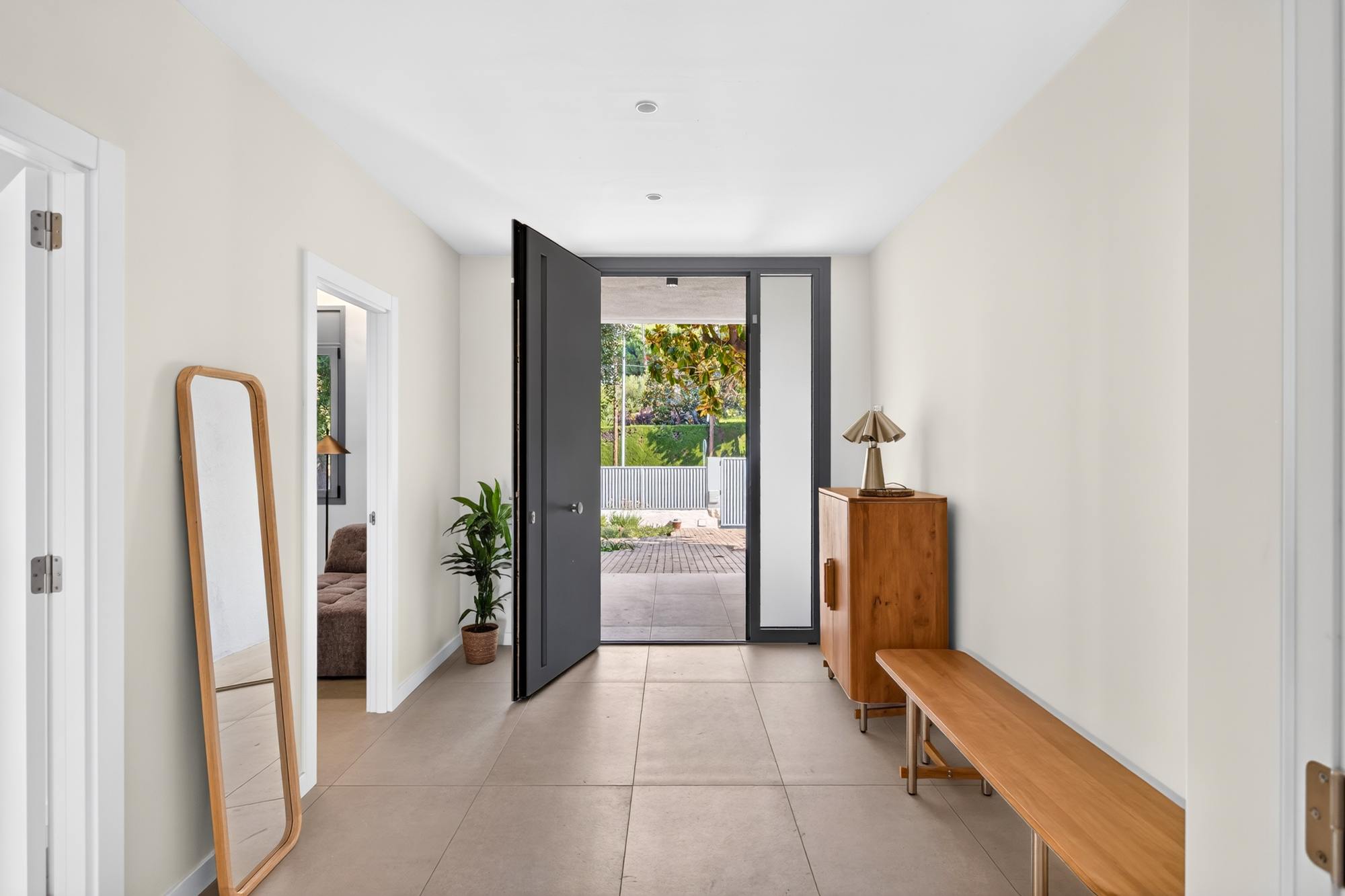 living - 540m² house / villa for sale in El Masnou, Barcelona - gallery thumbnail - 5