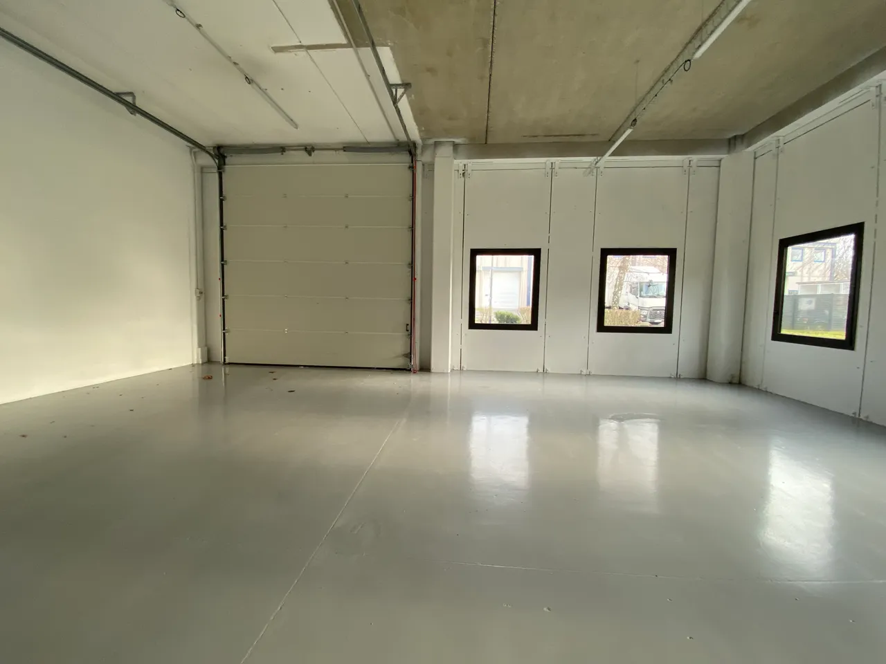 logistics - Activités / Bureaux À Louer - gallery - 8