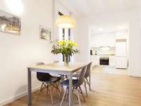 living - 76m² apartment for sale in Gótico, Barcelona - gallery thumbnail - 2