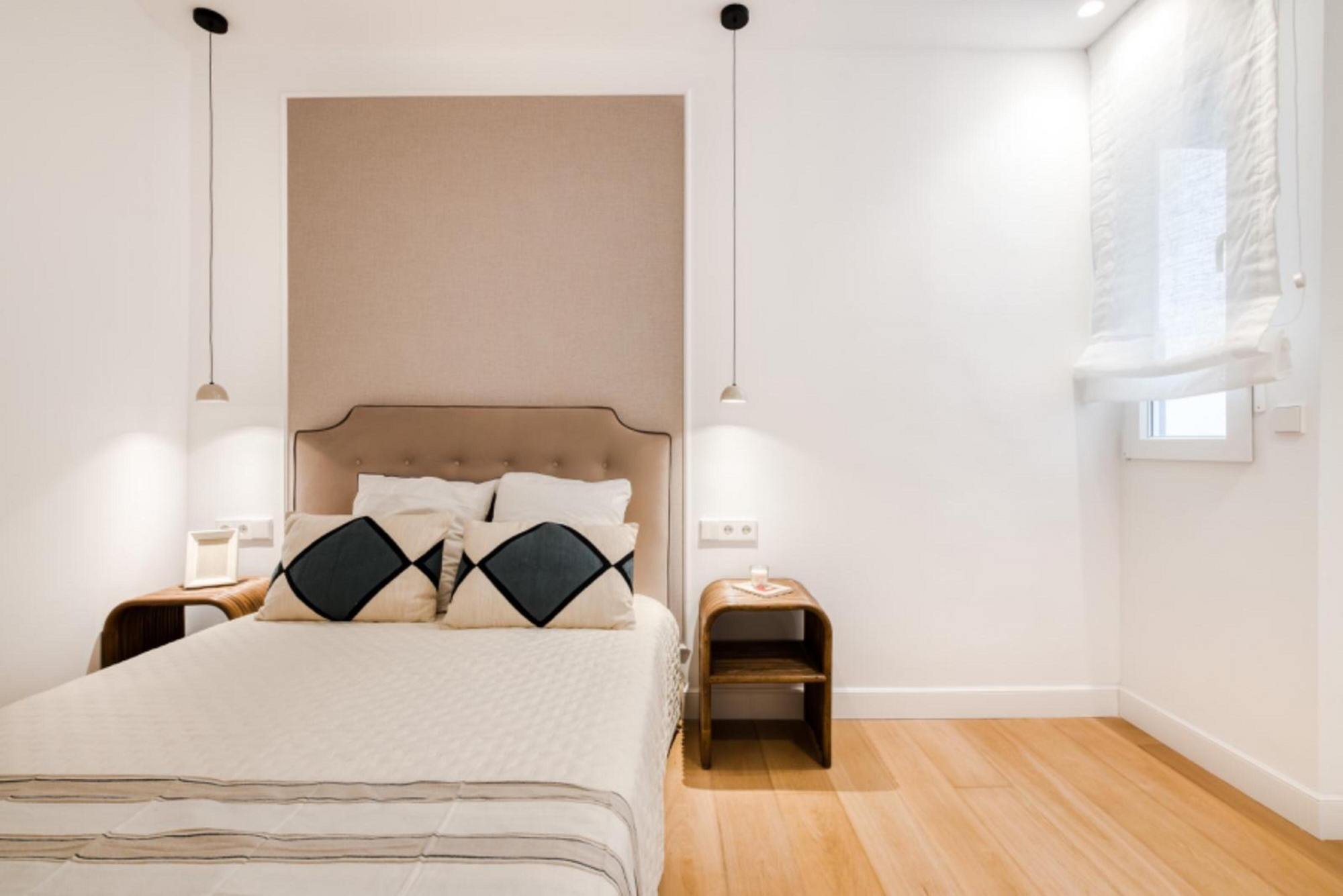 living - Piso de 76m² en venta en Malasaña, Madrid - gallery thumbnail - 8