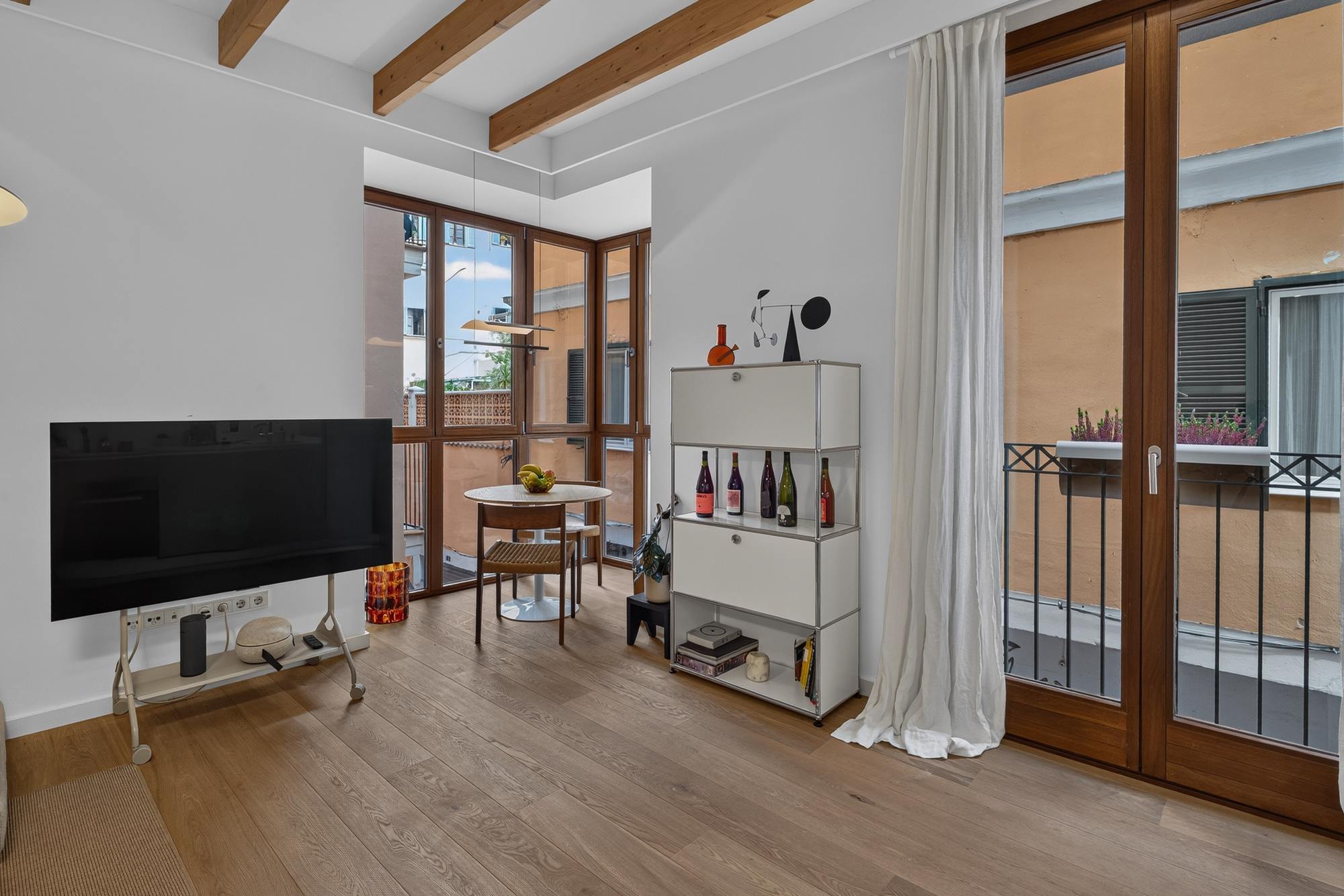 living - Piso de 60m² en alquiler en Palma de Mallorca - gallery - 6