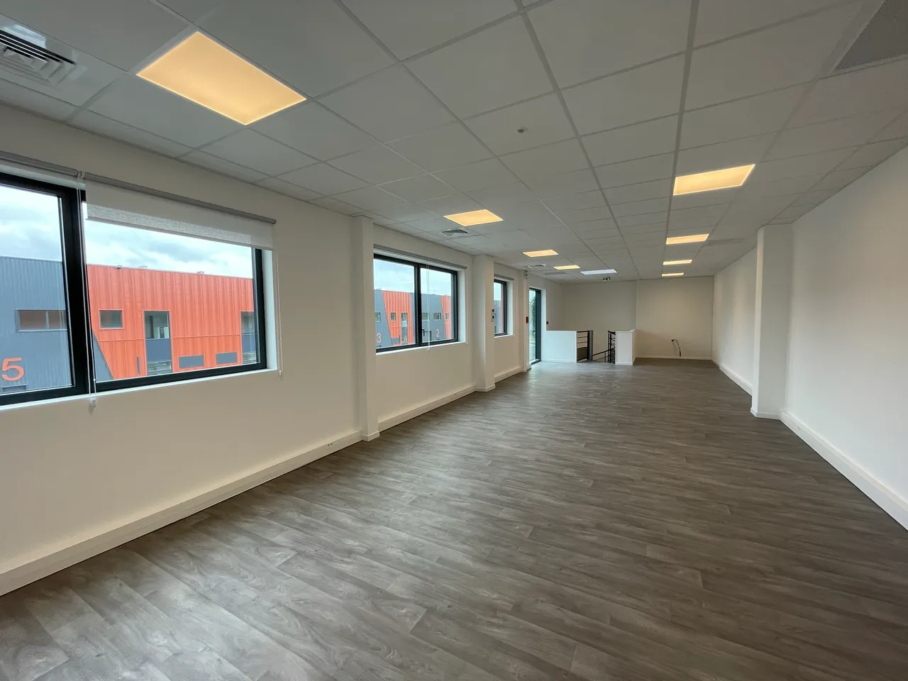 logistics - Activity Facility For Rent - gallery - 7
