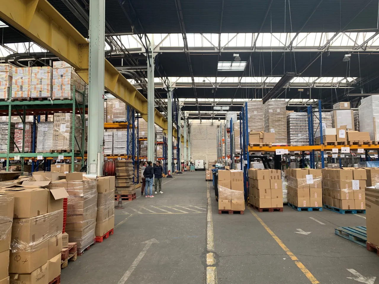 logistics - Warehouse For Rent - gallery - 2