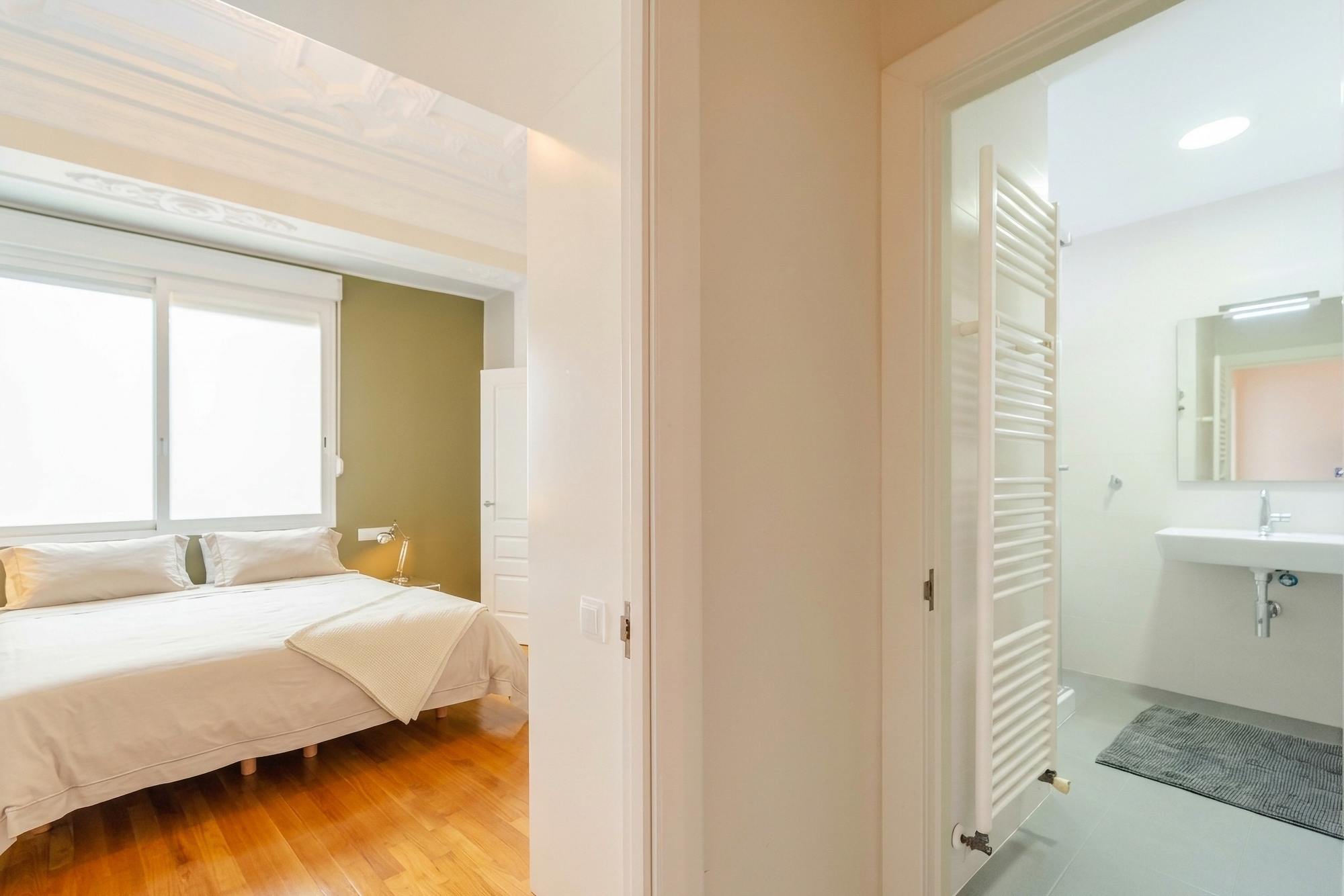 living - 130m² apartment for sale in Gran Vía, Valencia - gallery thumbnail - 5