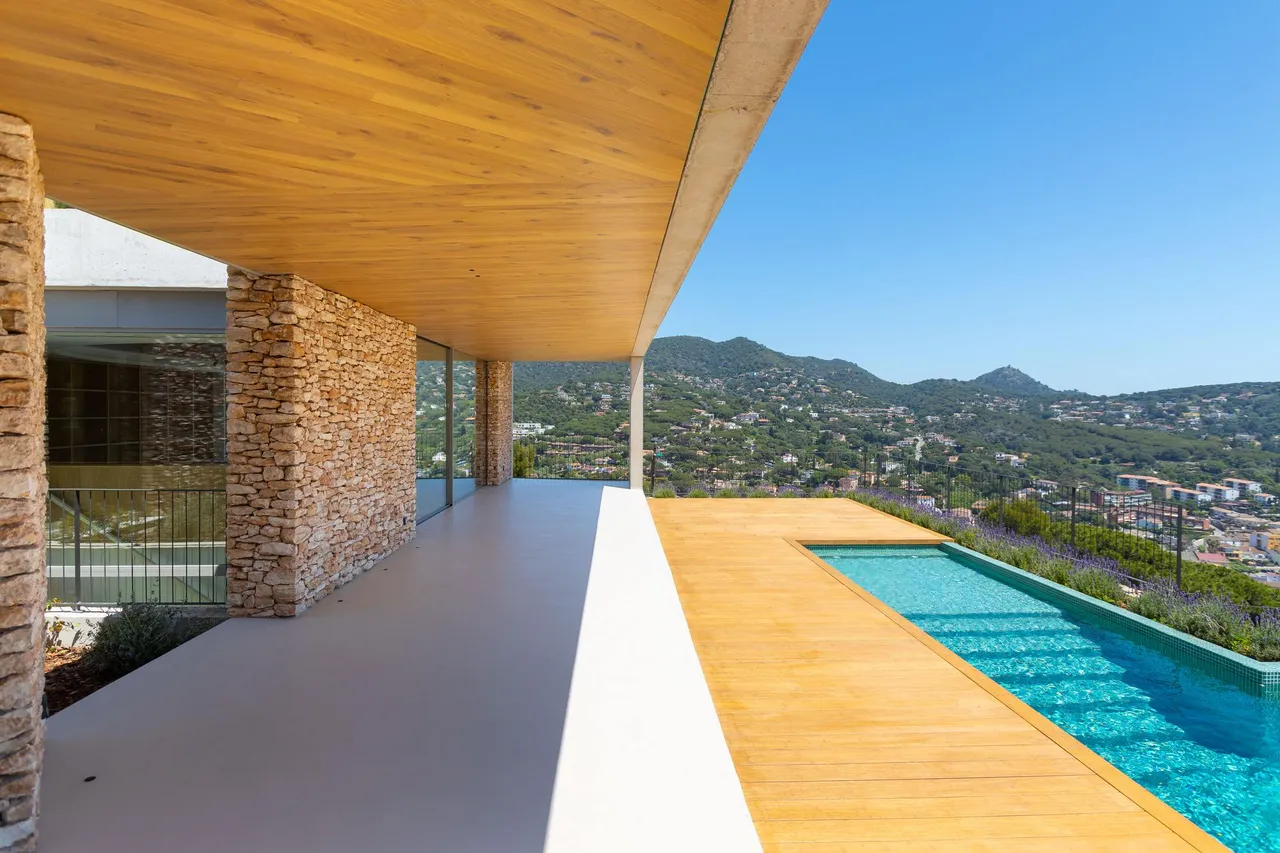 living - Casa / villa de 453m² en venta en Cabrils, Barcelona - gallery - 4
