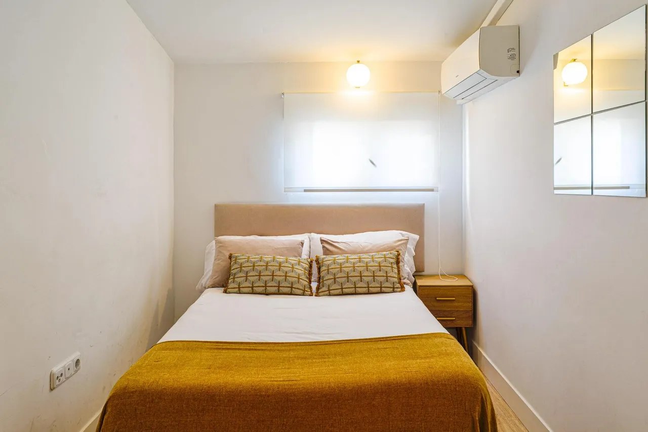living - Piso de 113m² en venta en Sol, Madrid - gallery - 3