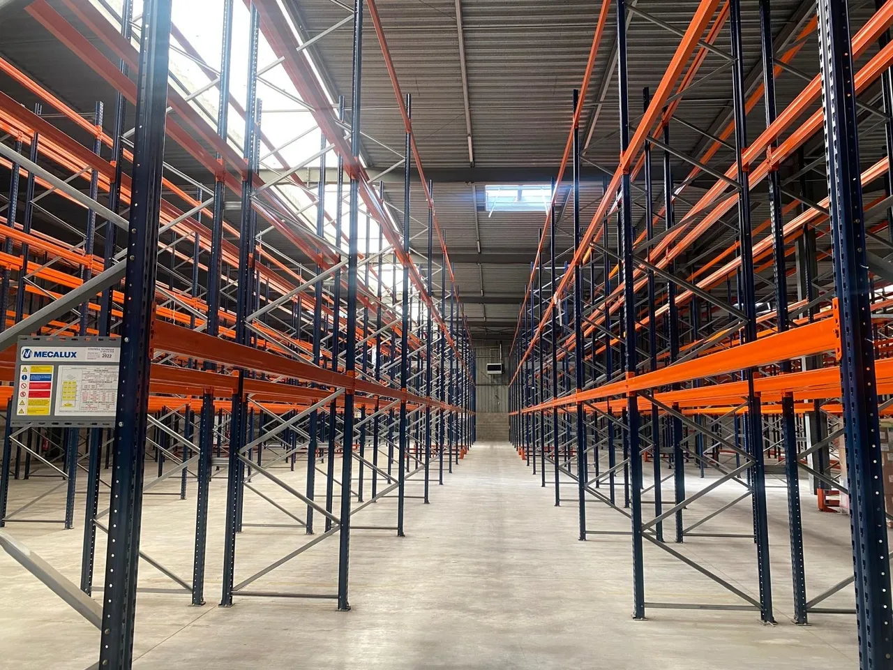logistics - Entrepôt / Bureaux À Louer - gallery - 6