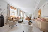 living - Piso de 494m² con 43m² terraza en venta en Castellana - gallery thumbnail - 6
