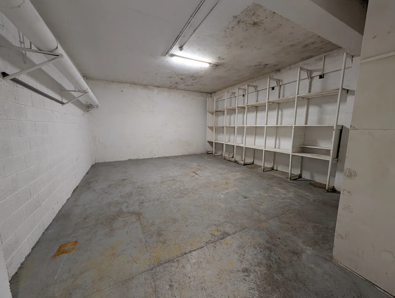 logistics - Entrepôt / Bureaux À Louer - gallery - 6