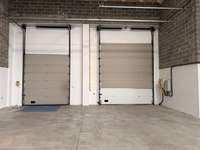 logistics - Activités / Bureaux À Louer - gallery thumbnail - 3