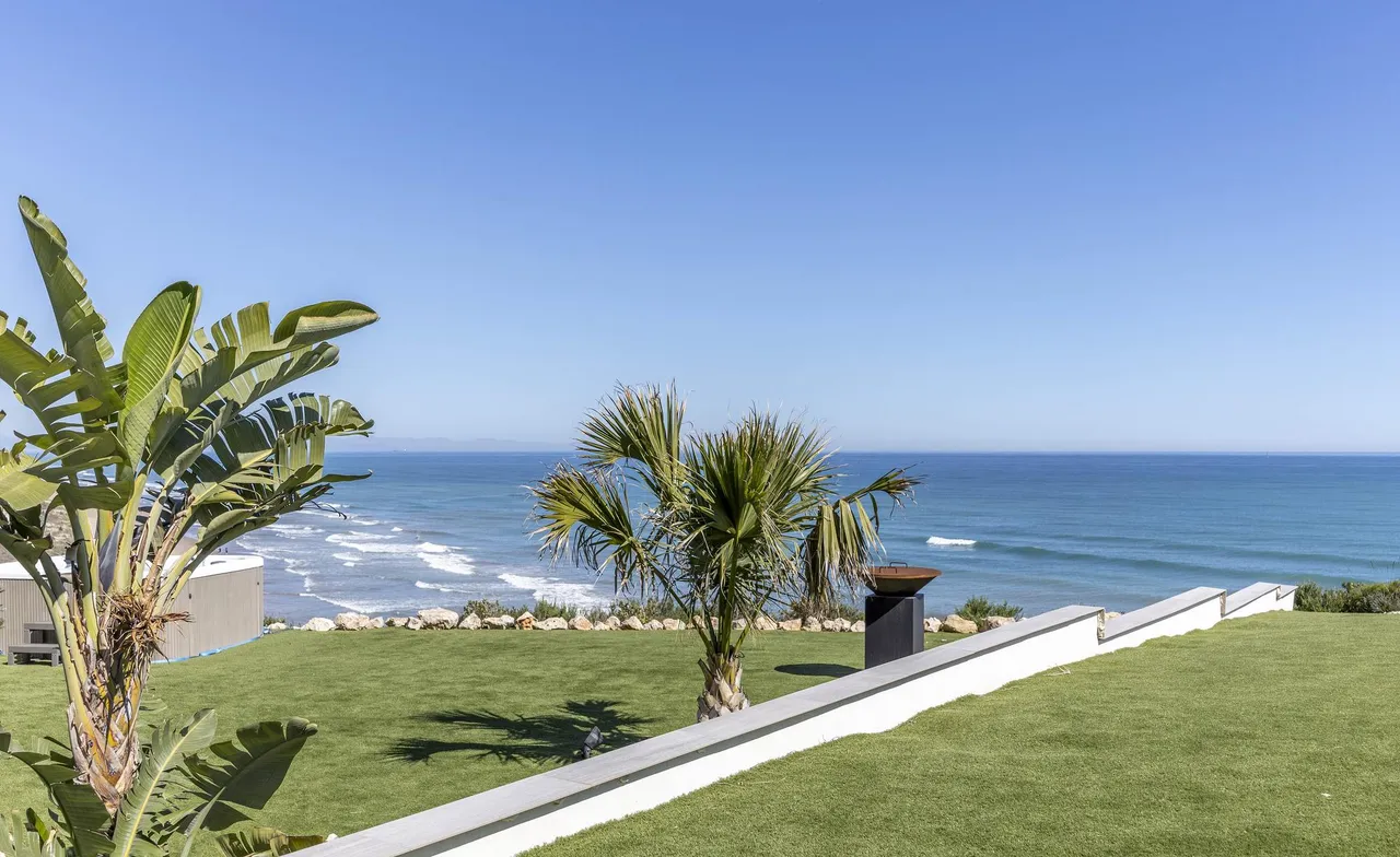 living - 587m² house / villa for sale in Cullera, Valencia - gallery - 8