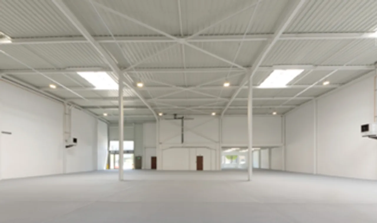 logistics - Light Industrial Premises / Offices For Rent - gallery - 2