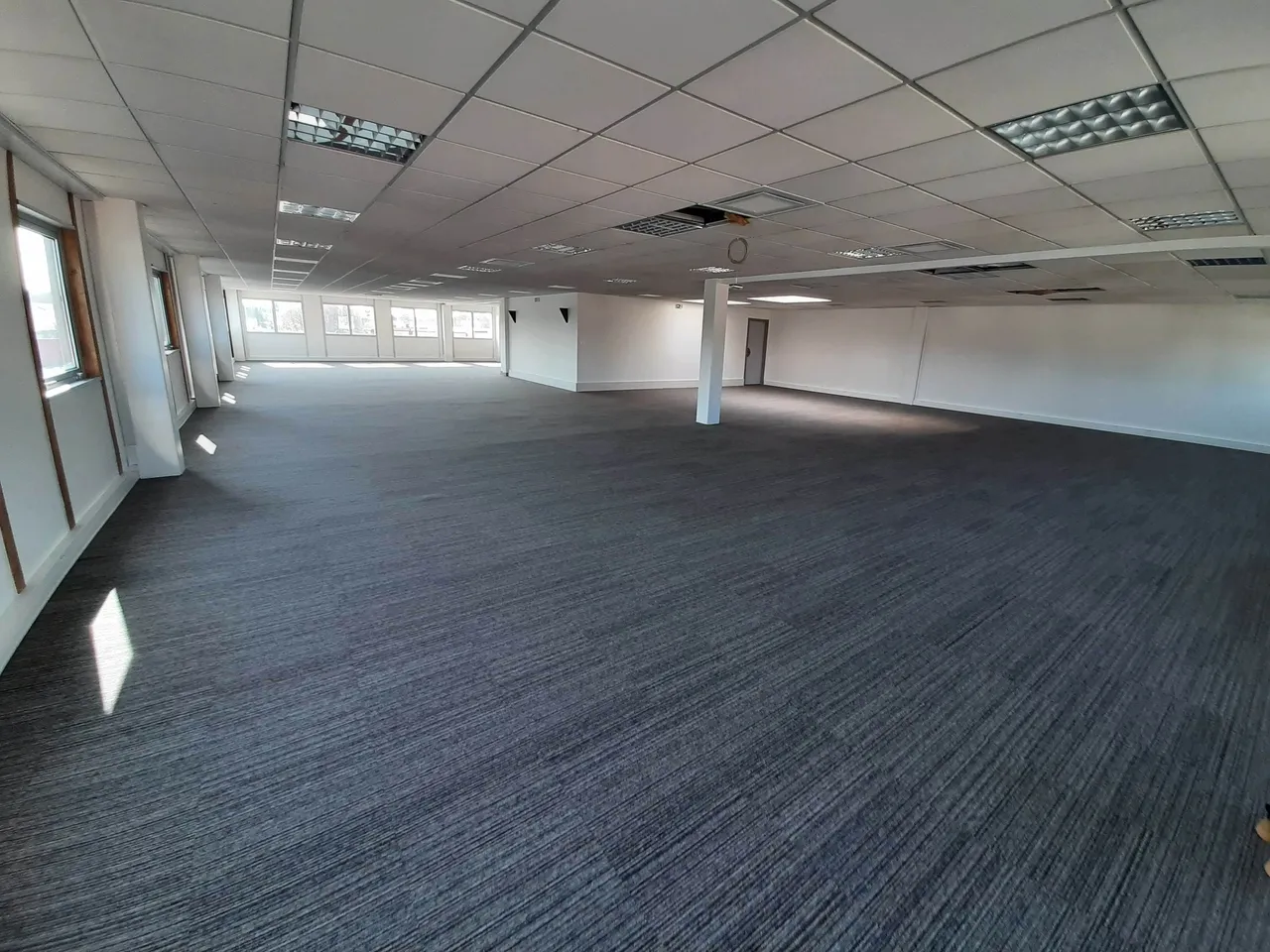 office - Bureaux À Louer - gallery - 3