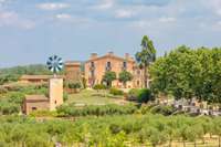 living - Country estate for sale in El Gironés, Girona - gallery thumbnail - 4