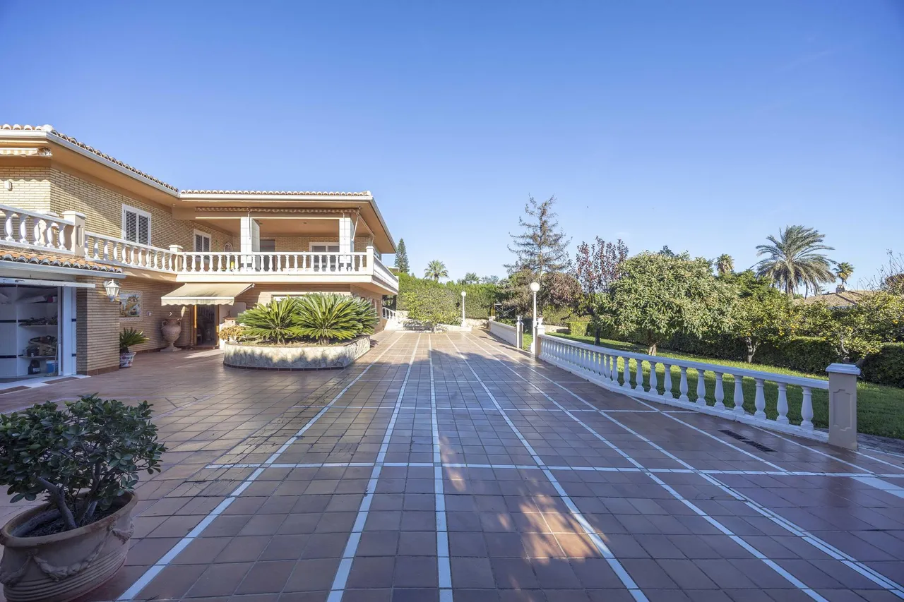 living - Casa / villa de 325m² con 1,050m² de jardín en venta en Valencia Region - gallery - 3