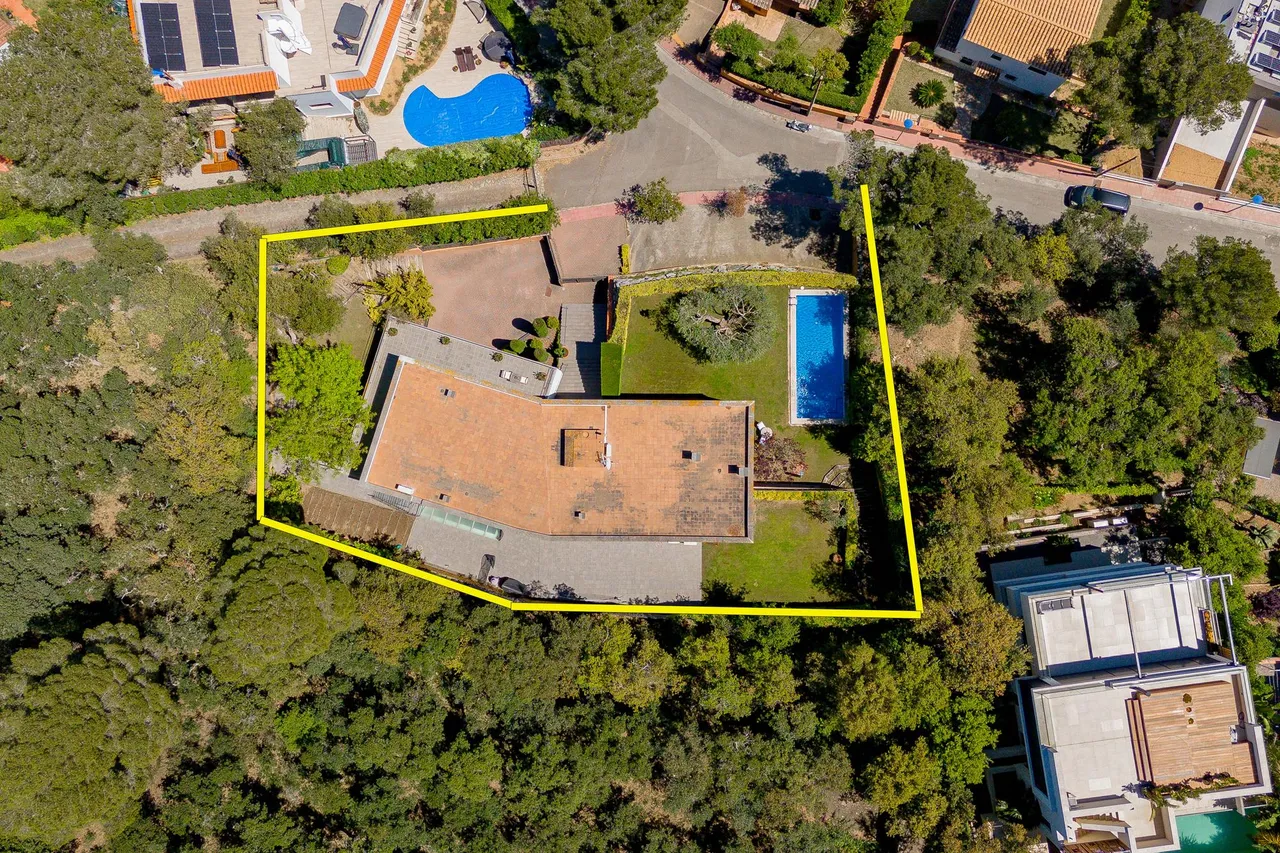 living - 736m² house / villa for sale in Calella de Palafrugell - gallery - 3
