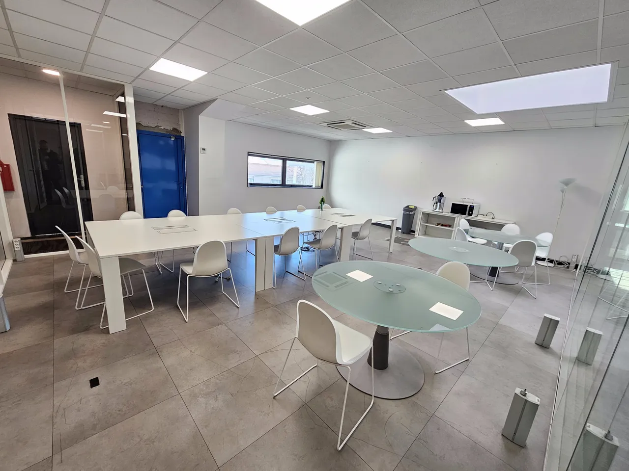 logistics - Activités / Bureaux À Louer - gallery - 9