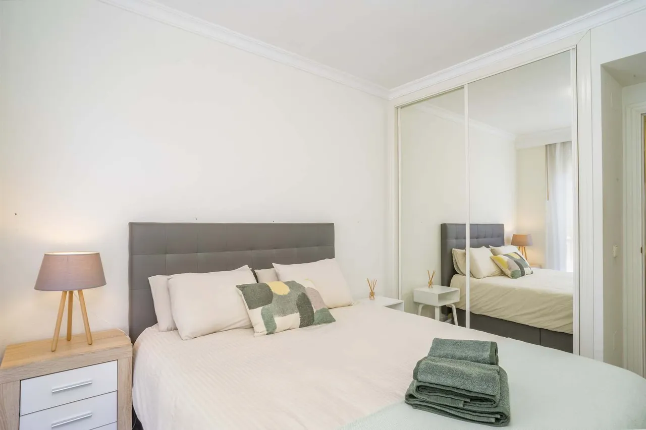 living - 82m² apartment with 18m² terrace for sale in Puerto Banús - gallery - 9