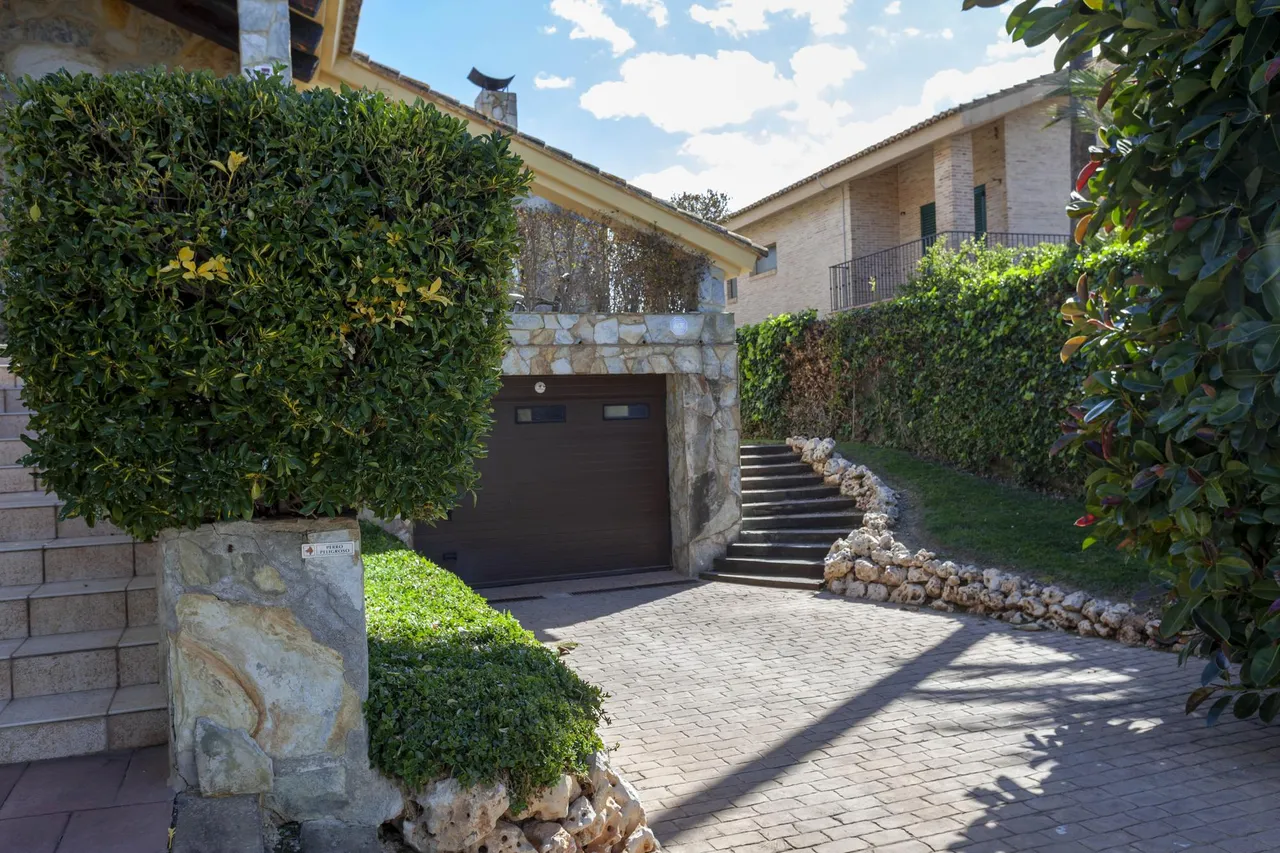 living - Villa de 603 m² con jardín de 400 m², en venta en El Puzol - gallery - 7