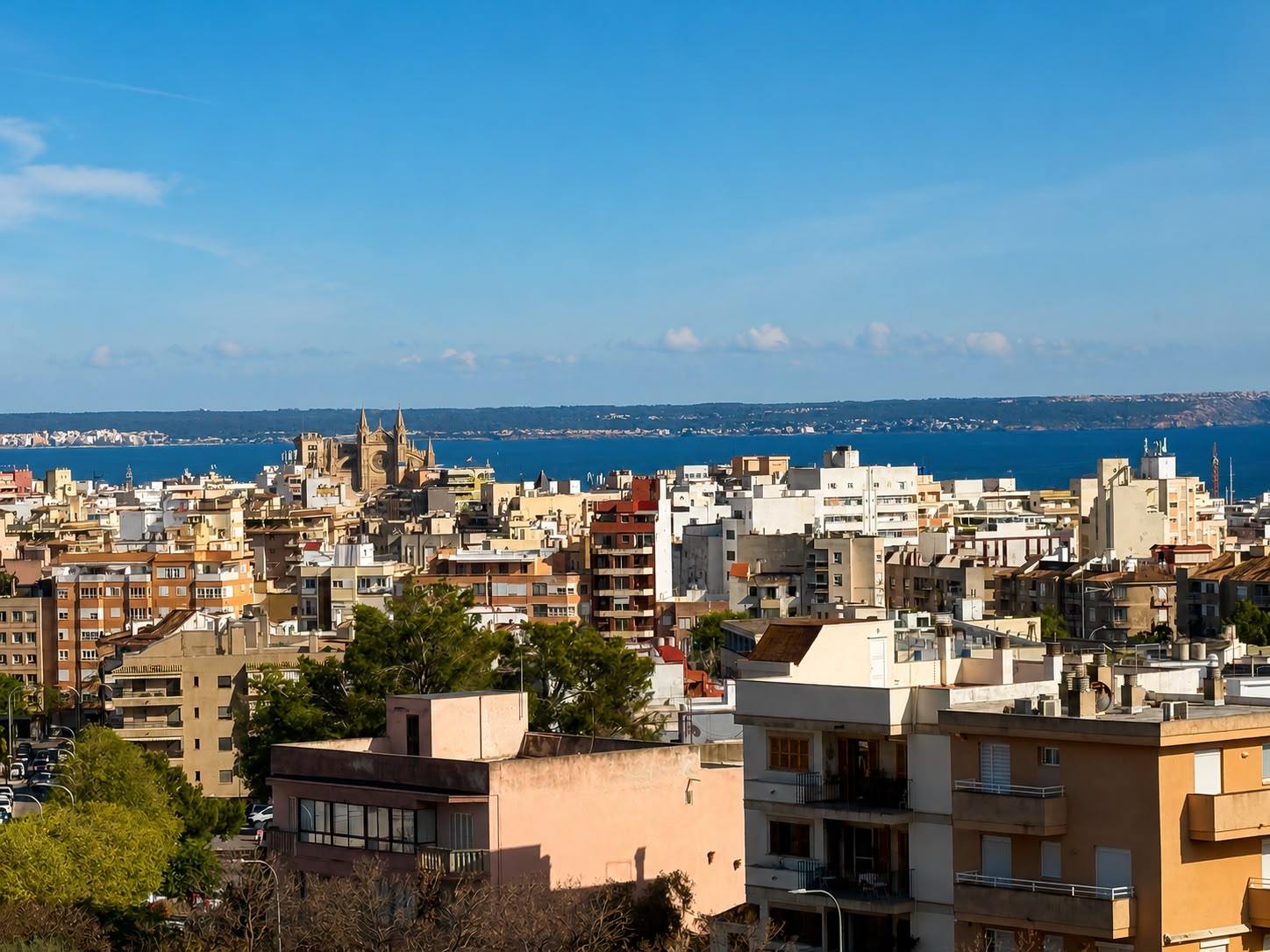 living - 250m² apartment with 50m² terrace for sale in Palma de Mallorca - gallery thumbnail - 10