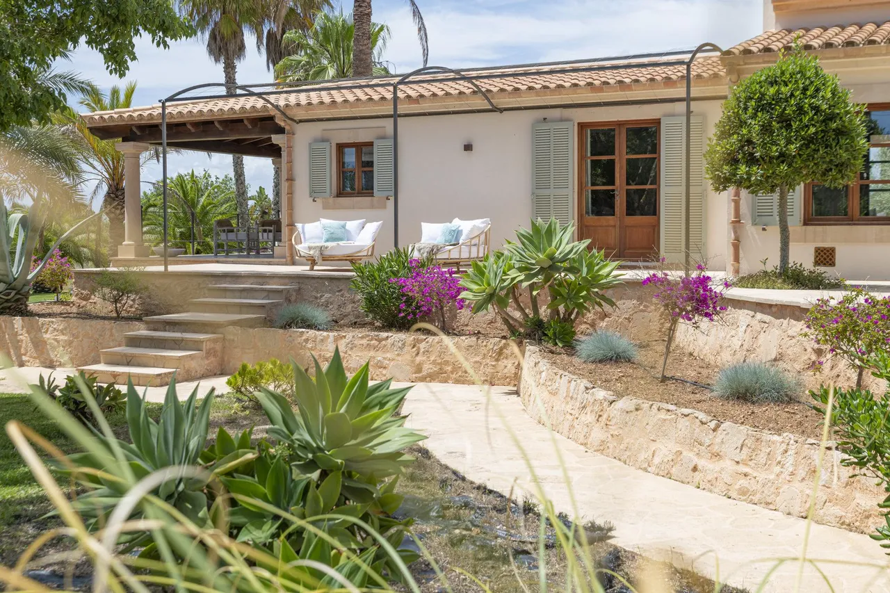 living - 450m² country house for sale in Felanitx, Balearic Islands - gallery - 10
