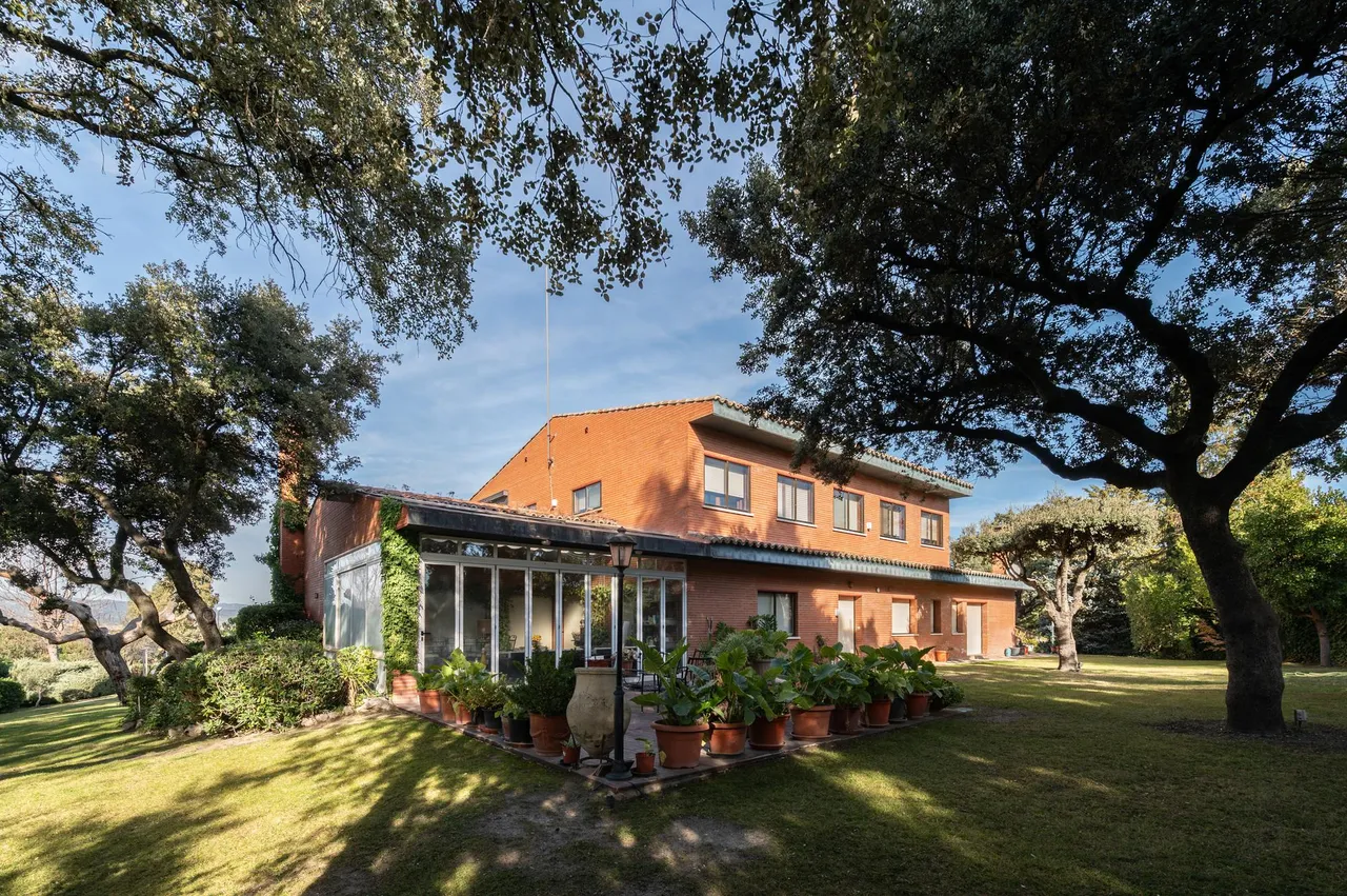 living - Casa / villa de 726m² en venta en Ciudalcampo, Madrid - gallery - 6