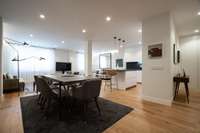 living - 150m² apartment for rent in Recoletos, Madrid - gallery thumbnail - 3
