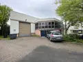 logistics - Local d’activités À Louer - gallery thumbnail - 3