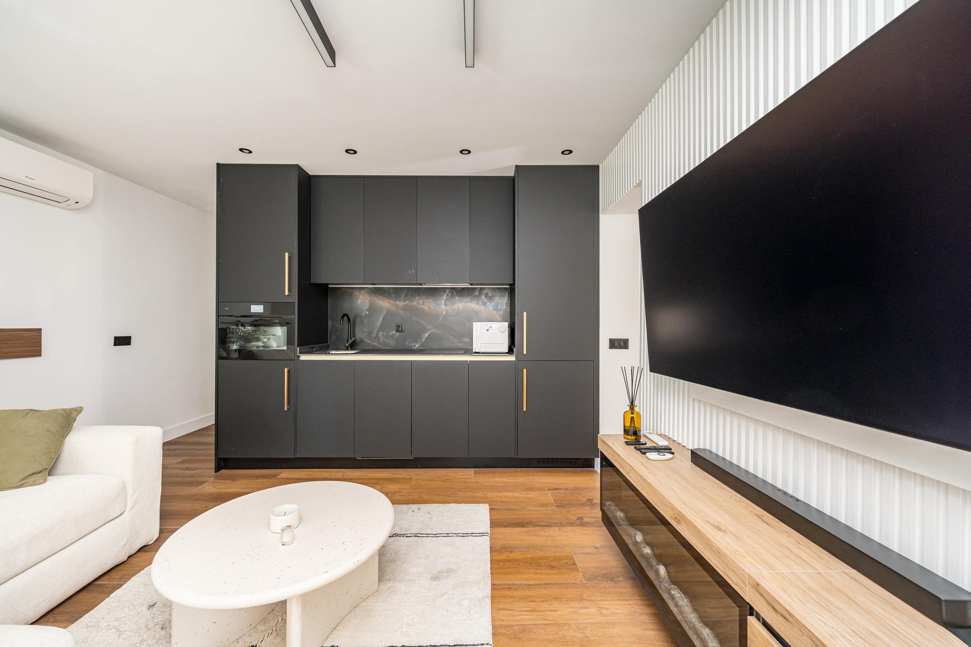 living - Piso de 66m² en venta en Ríos Rosas, Madrid - gallery - 8