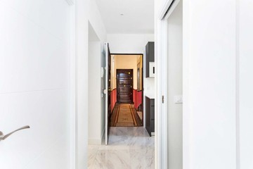 living - 68m² apartment for rent in Argüelles, Madrid - featured