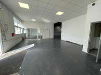 logistics - Activités / Bureaux À Louer - gallery thumbnail - 3