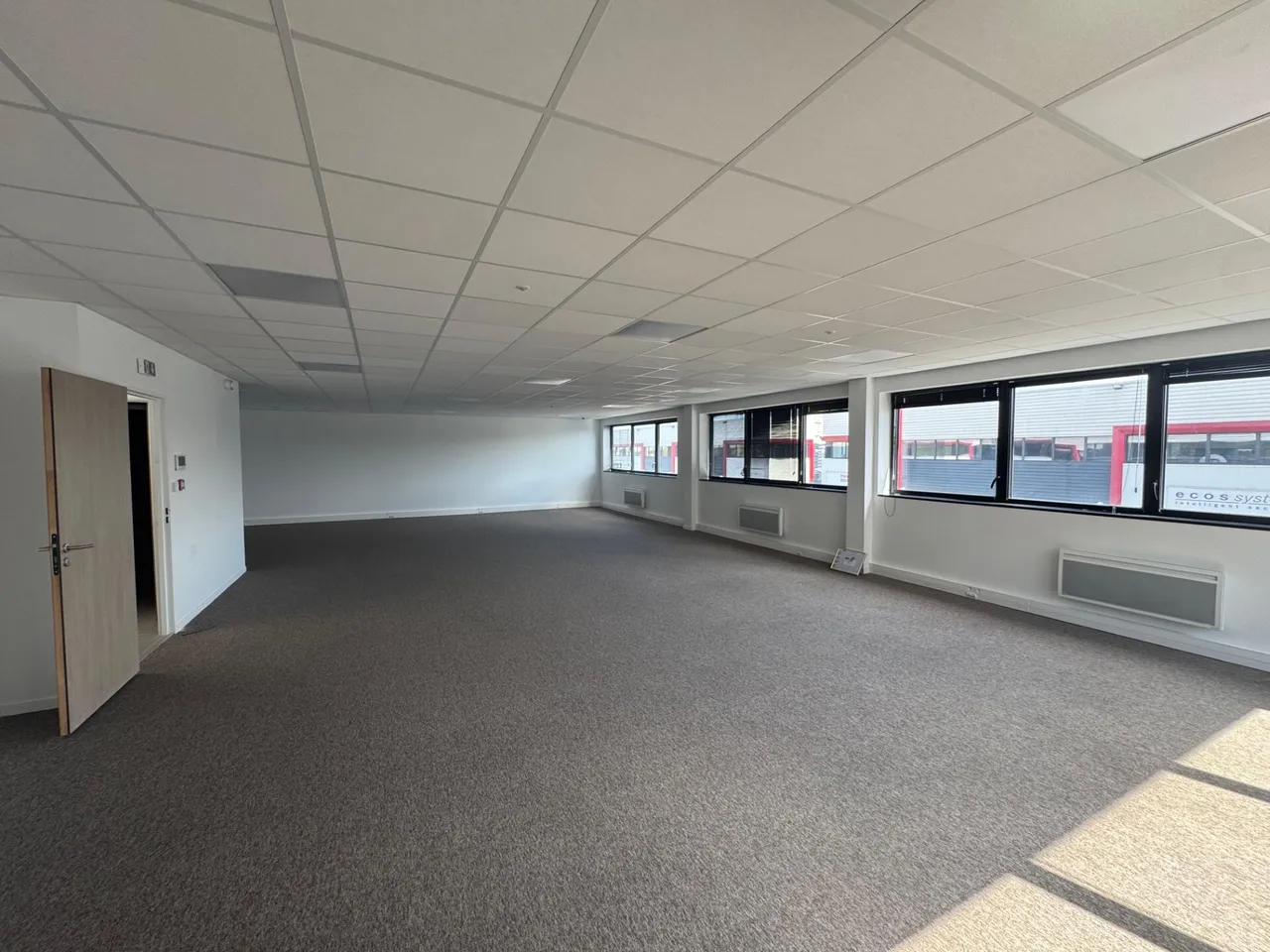 logistics - Activités / Bureaux À Louer - gallery - 8