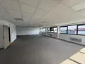 logistics - Activités / Bureaux À Louer - gallery thumbnail - 8