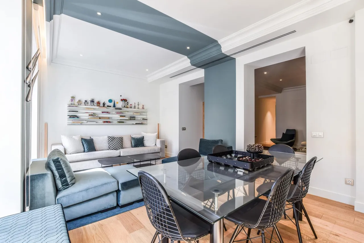 living - 220m² apartment for rent in Chueca - Justicia, Madrid - gallery - 6
