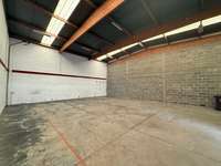 logistics - Light Industrial Premises / Offices For Rent - gallery thumbnail - 10