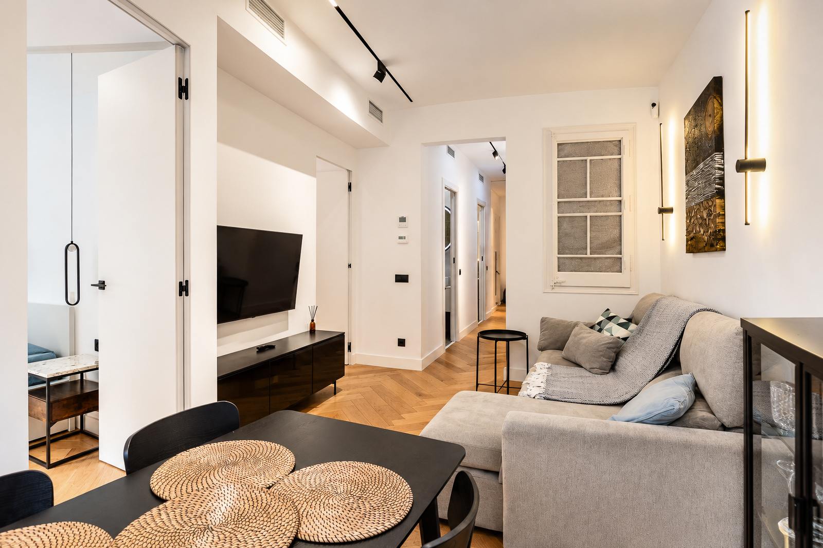 living - 66m² apartment for sale in Eixample Right, Barcelona - gallery - 4