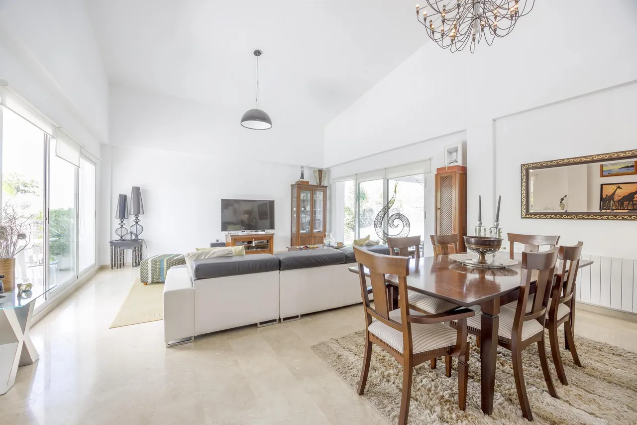 living - 251m² house / villa for sale in Bétera, Valencia - gallery - 6