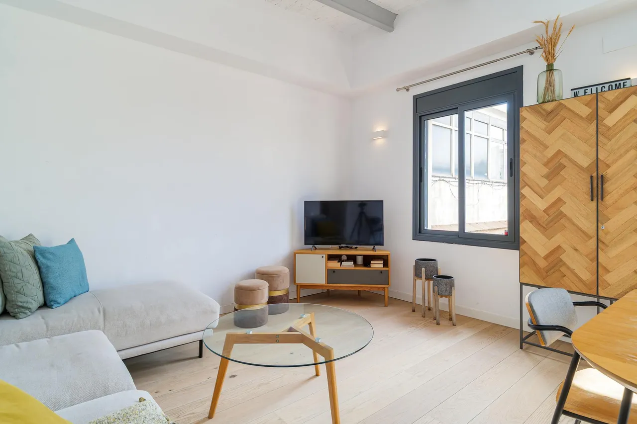 living - 85m² penthouse with 34m² terrace for sale in Eixample Right - gallery - 10