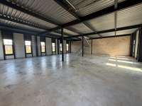 logistics - Activités / Bureaux À Louer - À Vendre - gallery thumbnail - 4
