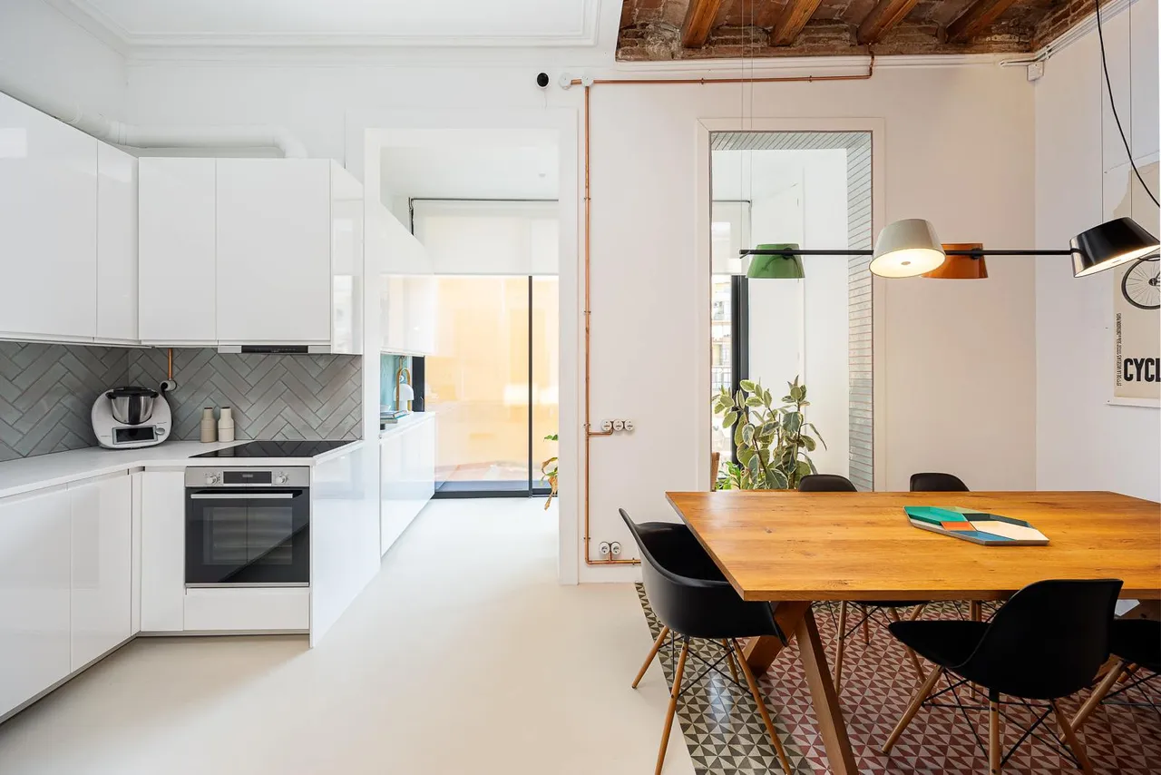 living - Piso de 100m² en venta en Eixample Izquierdo, Barcelona - gallery - 5