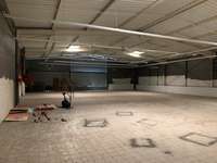 retail - Immeuble Commercial À Louer - gallery thumbnail - 1
