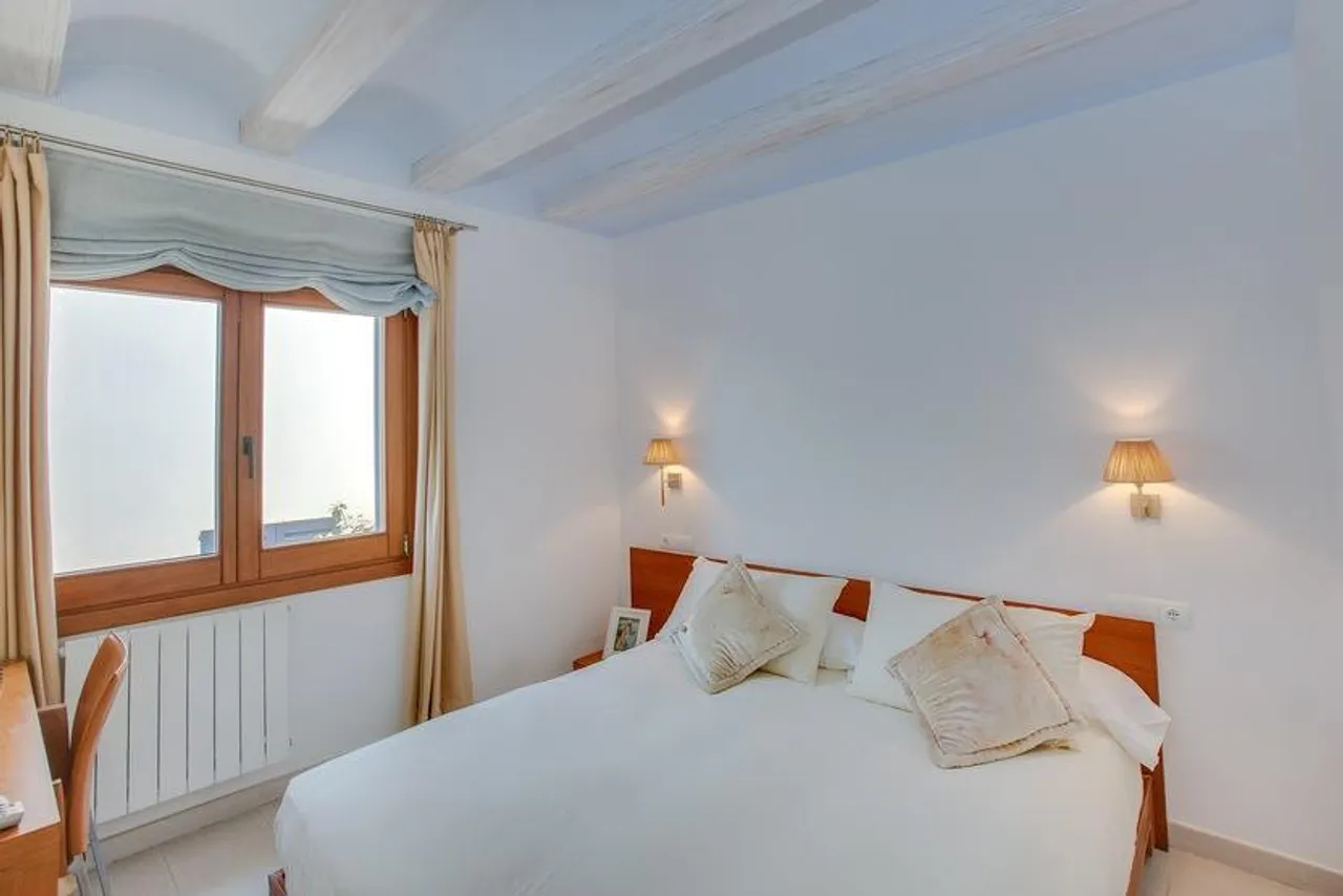 living - Exclusive Costa Brava seafront apartment for sale, Calella - gallery - 5